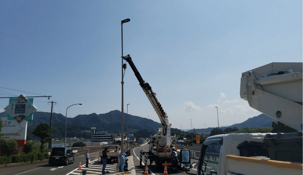 建柱工事の様子