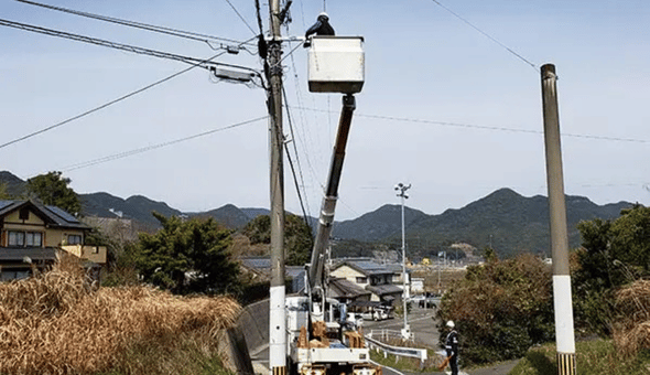 電気通信工事の様子